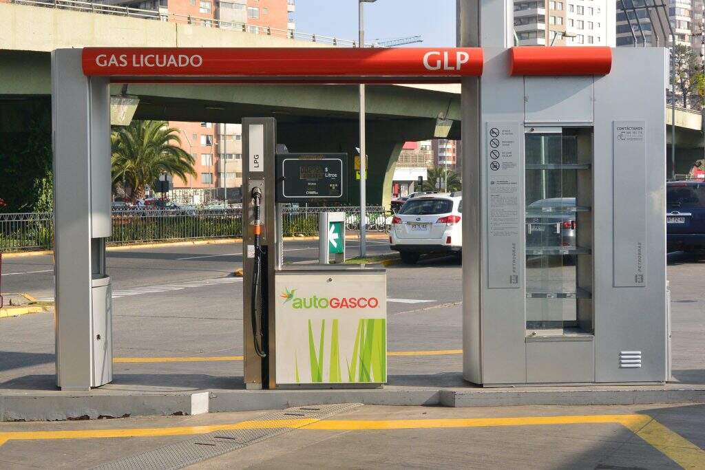 Chile officially authorises private cars to switch from gasoline to LPG