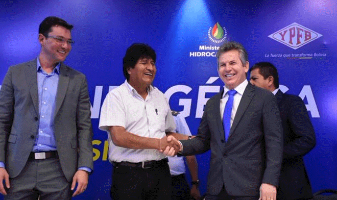 Bolivia firma acuerdo para vender gas natural y GLP a Brasil
