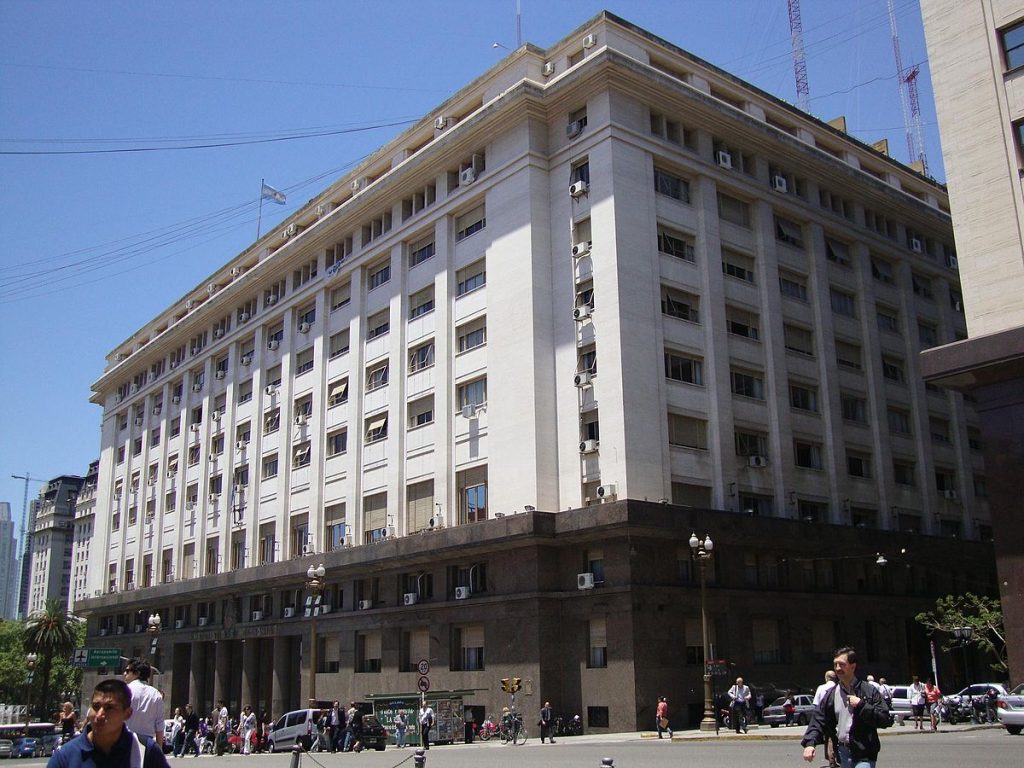 Argentina: à espera do Diretor de GLP e suspensão pela continuidade do subsídio ao botijão.