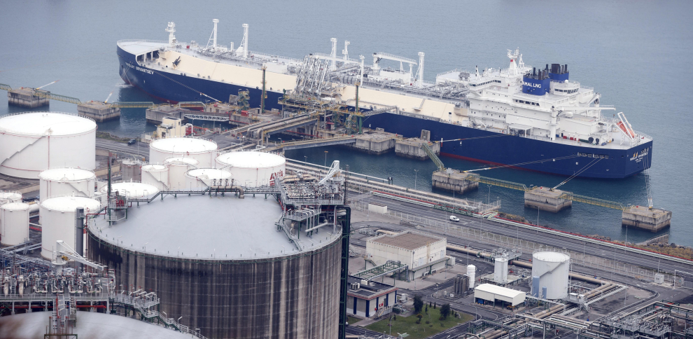 Rússia continua fornecendo 19% do gás liquefeito e 34% dos fertilizantes da UE