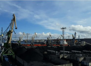 Porto de Ust-Luga Rússia